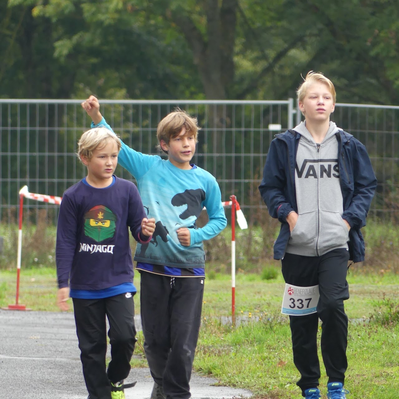 Bild vom 13. Benefizlauf im Jahr 2022. Dies ist das 131. Bild.